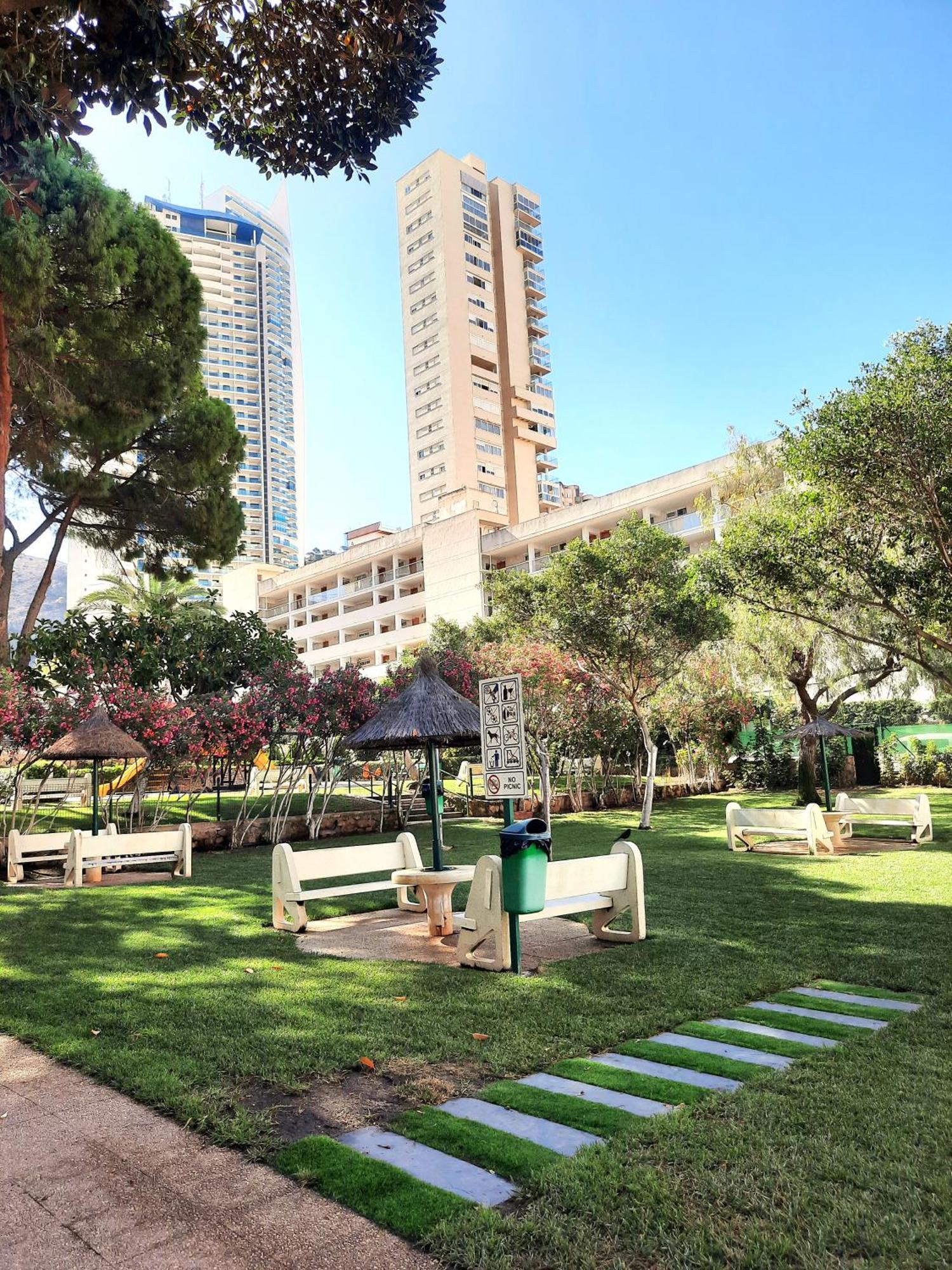 Playmon Holiday Apartment Μπένιντορμ Εξωτερικό φωτογραφία
